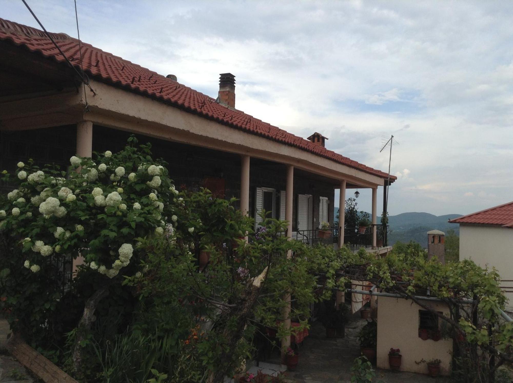 Guesthouse Lamprini Неохорион Экстерьер фото